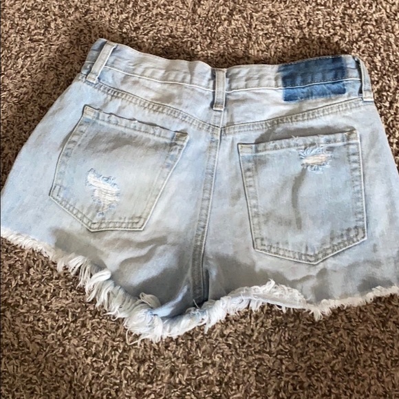 Aeropostale festival shorts - Picture 2 of 2